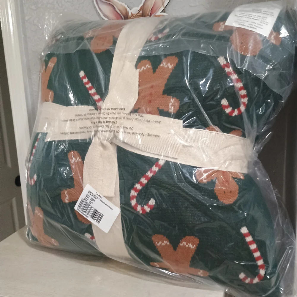 Gingerbread Pillow and Plush Set